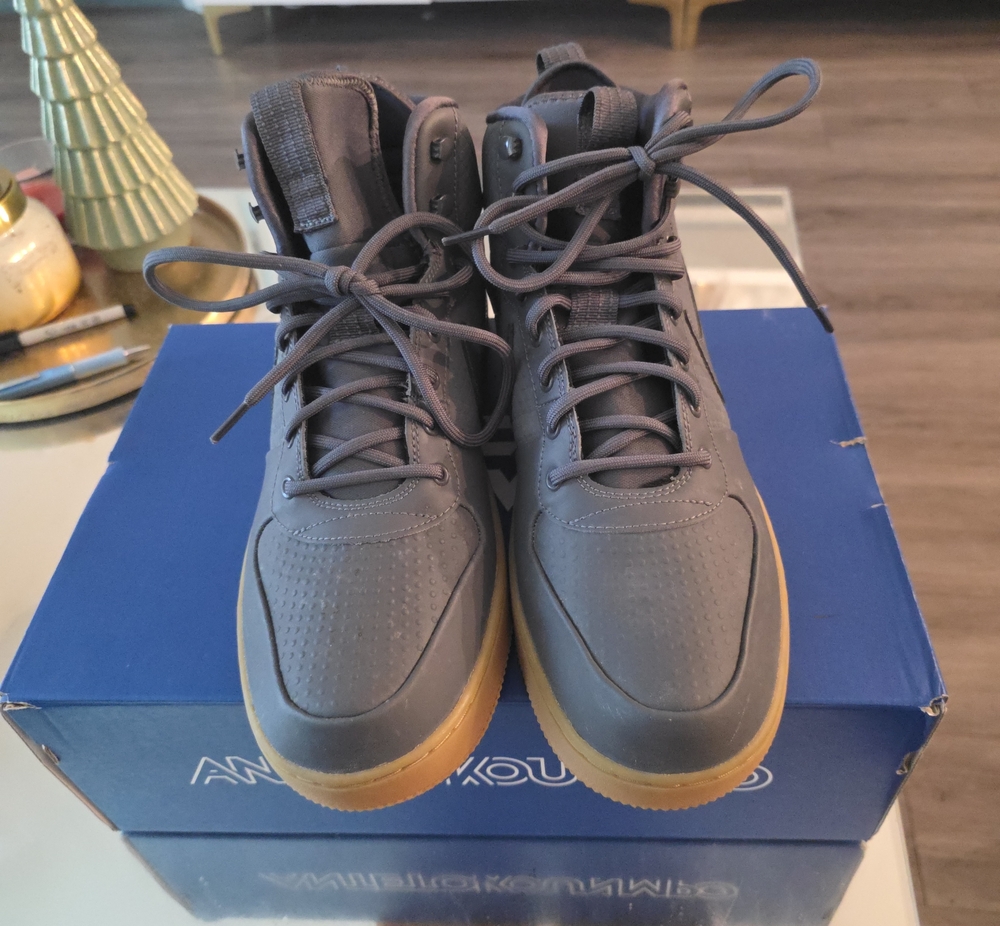 Size 13 - Nike Court Borough Mid - Winter Dark Grey